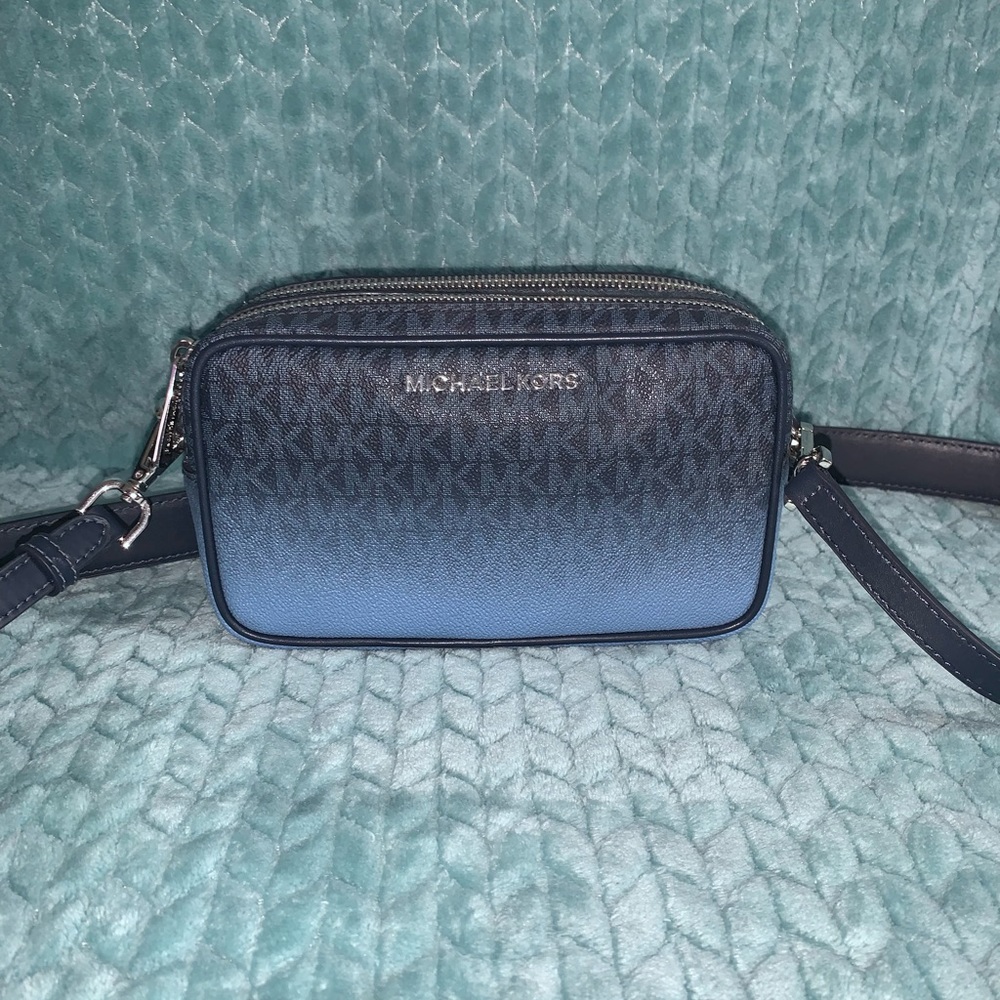 Micheal Kors Cross Body Blue Fade Purse NWT